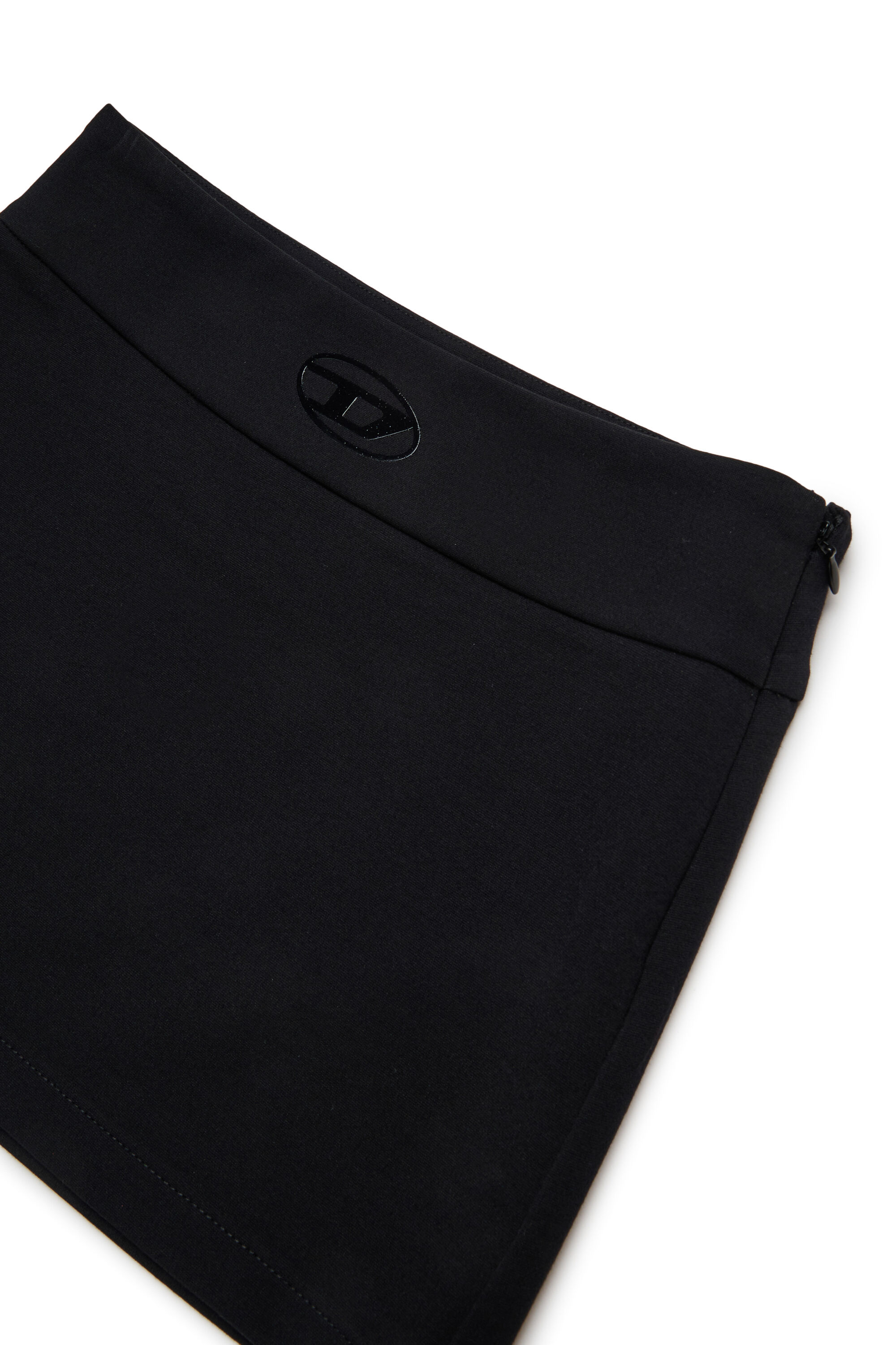 GILEA, Black