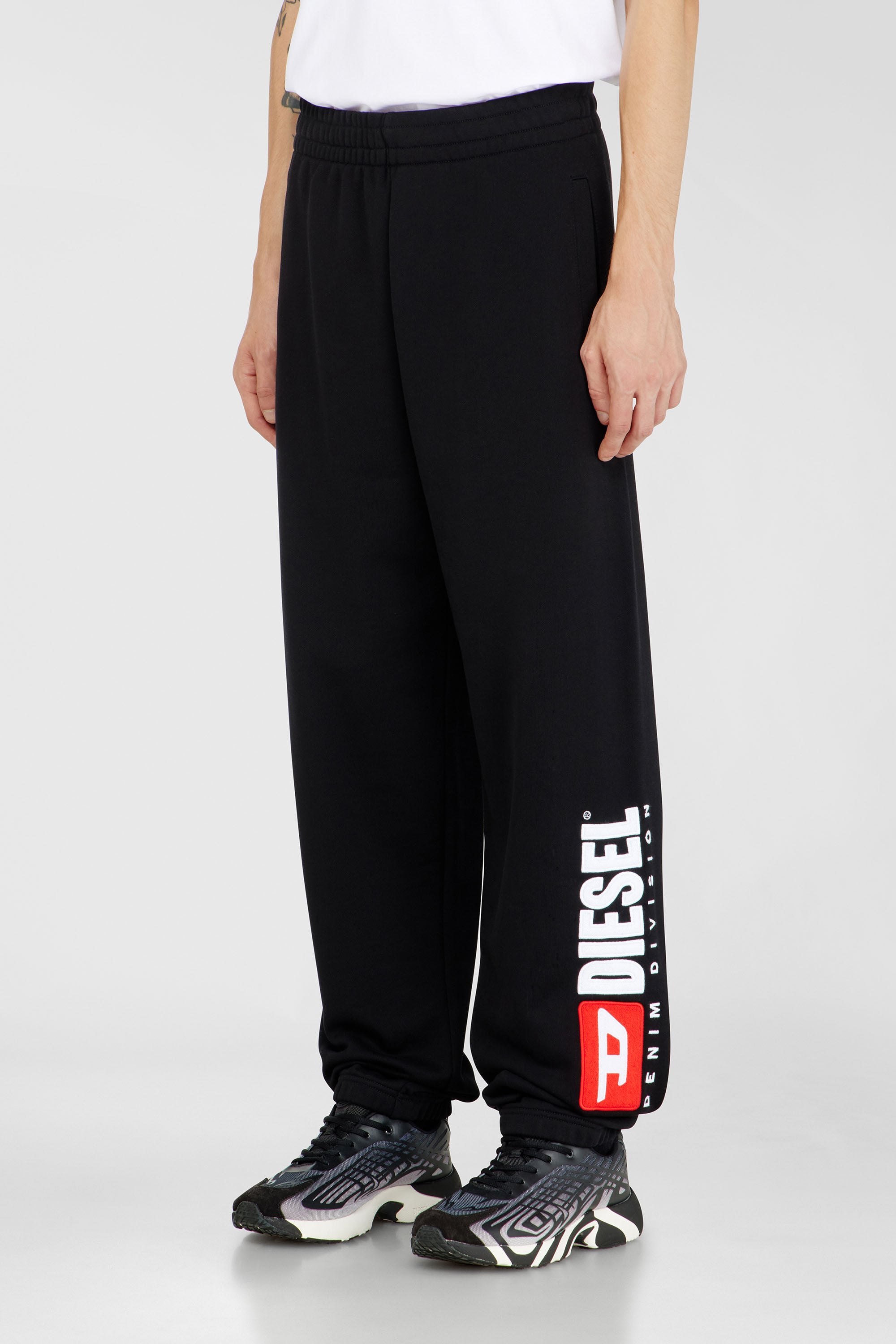 Diesel - P-MARKY-DIV, Man's Cotton pants with Diesel patch in Black - 3