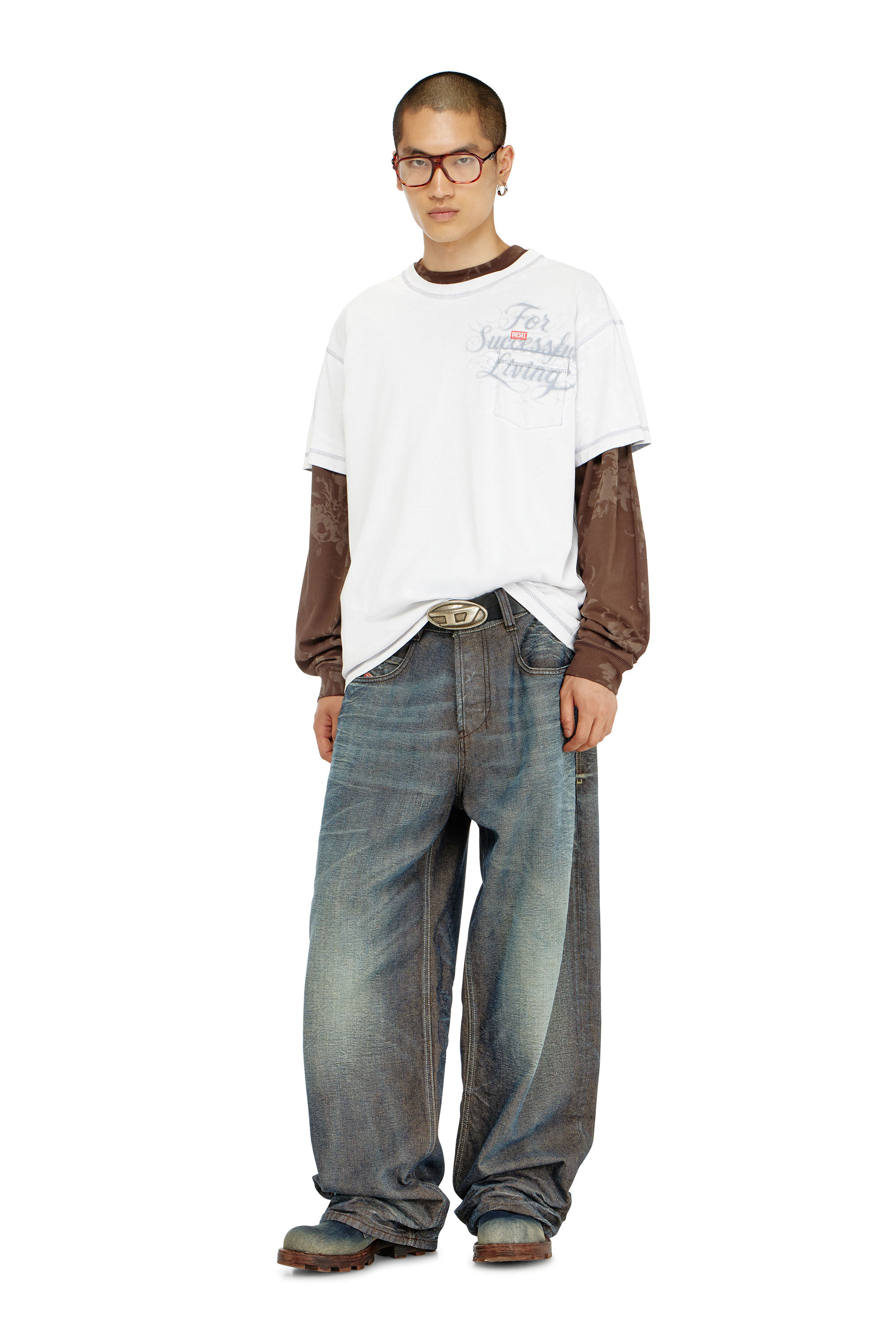 Diesel - T-NORM-POCKET-AA1, Man's T-shirt with chest pocket and graphic print in White - 1