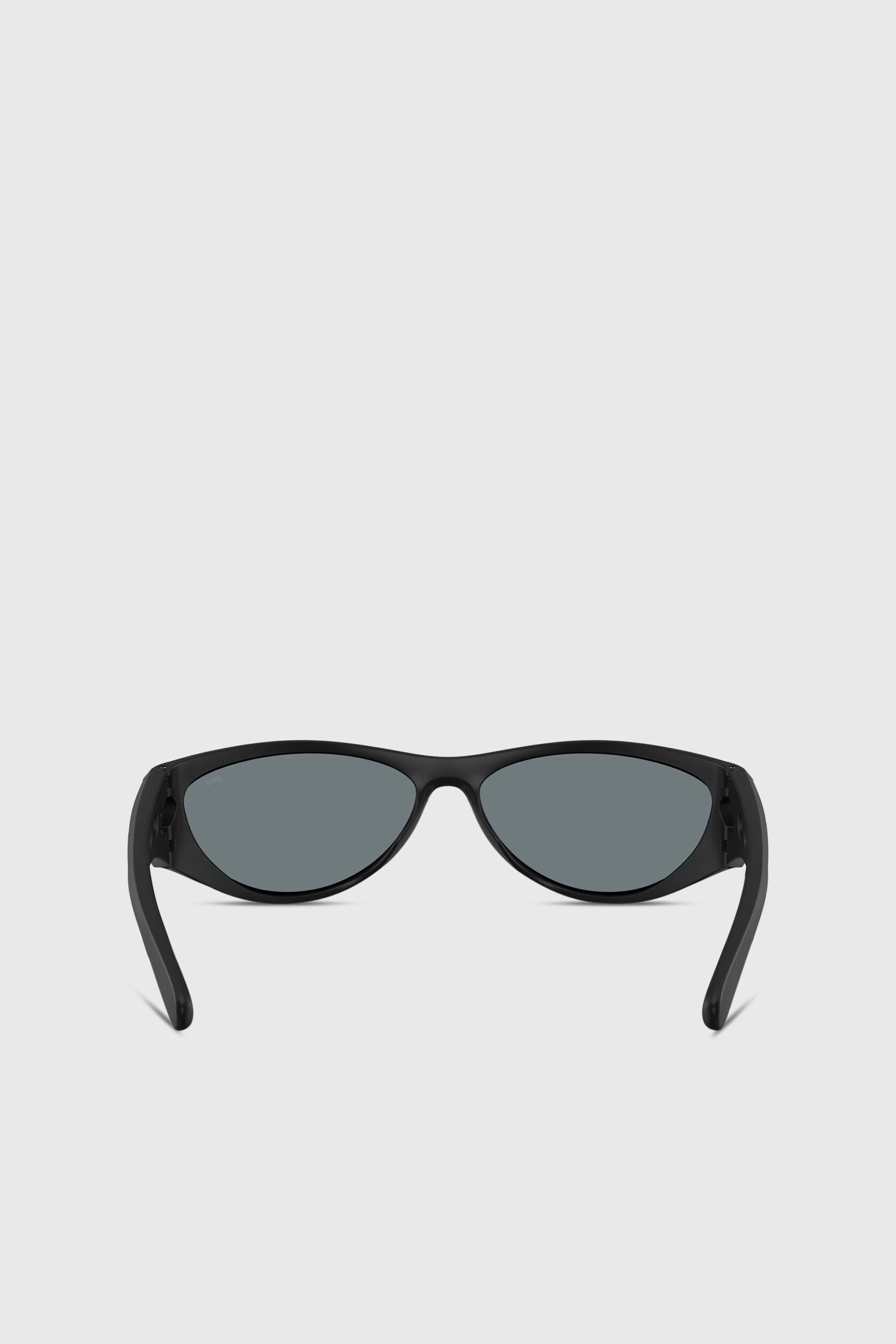 Diesel - 0DL3004U, Unisex's Cat-eye style sunglasses in Black - 3