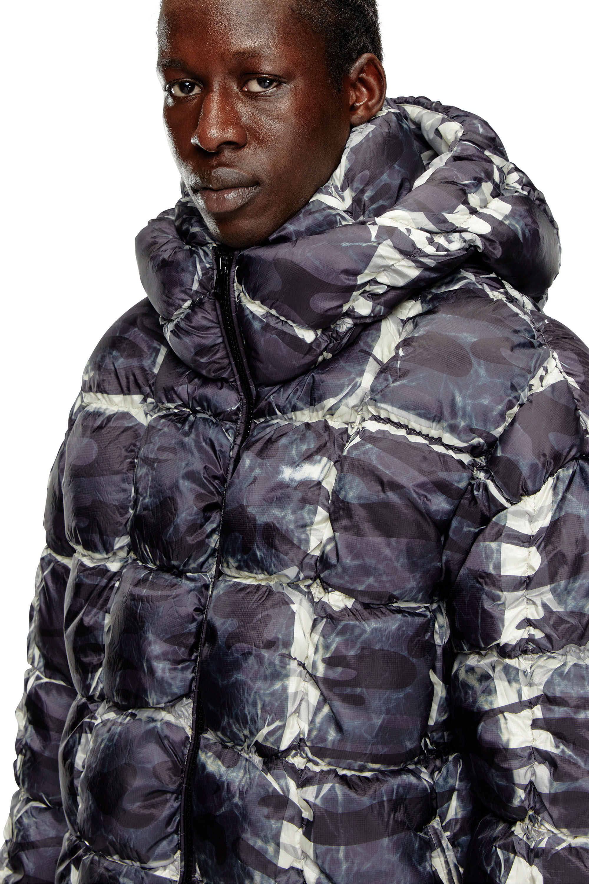 Men's Hooded puffer jacket with camo print | Grey | Diesel HR