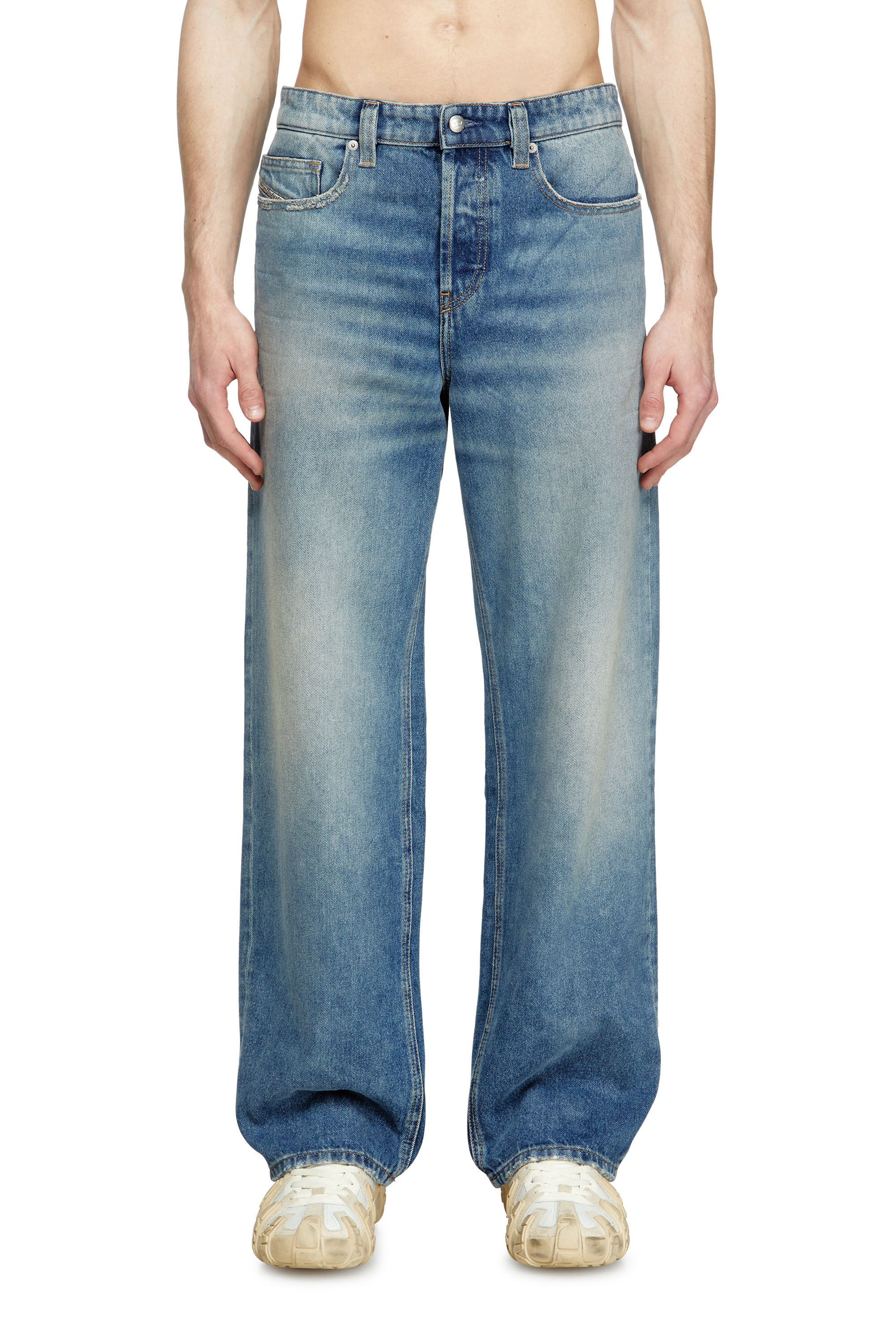 Diesel - Man's Relaxed Jeans 2001 D-Macro 0DBEB, Medium blue - 3