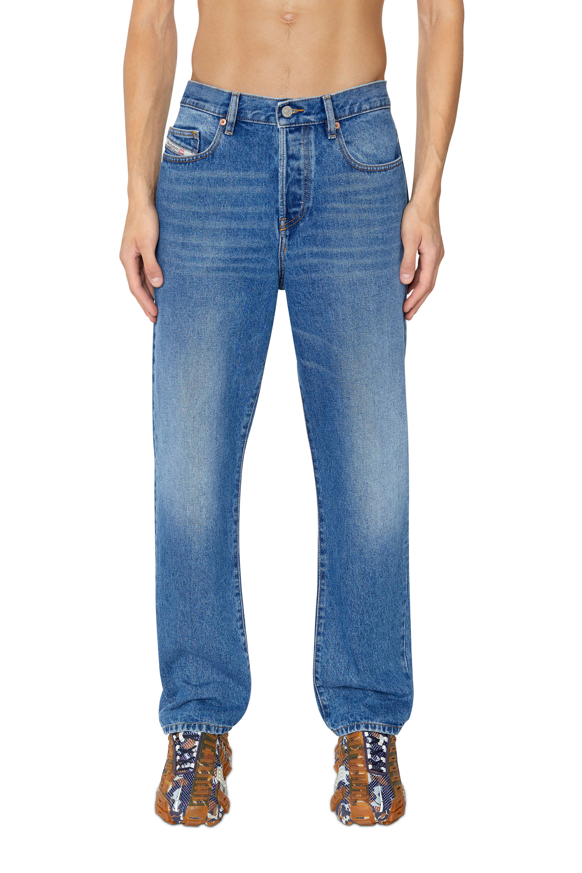 Diesel - 2020 D-Viker 009MG Straight Jeans, Medium blue - Image 3