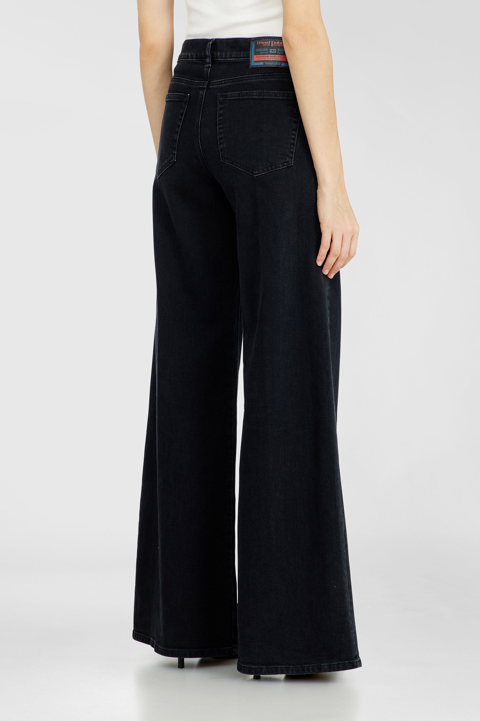 Diesel - Woman's Flare Jeans 1978 D-Akemi 09N89, Black/Dark grey - 5