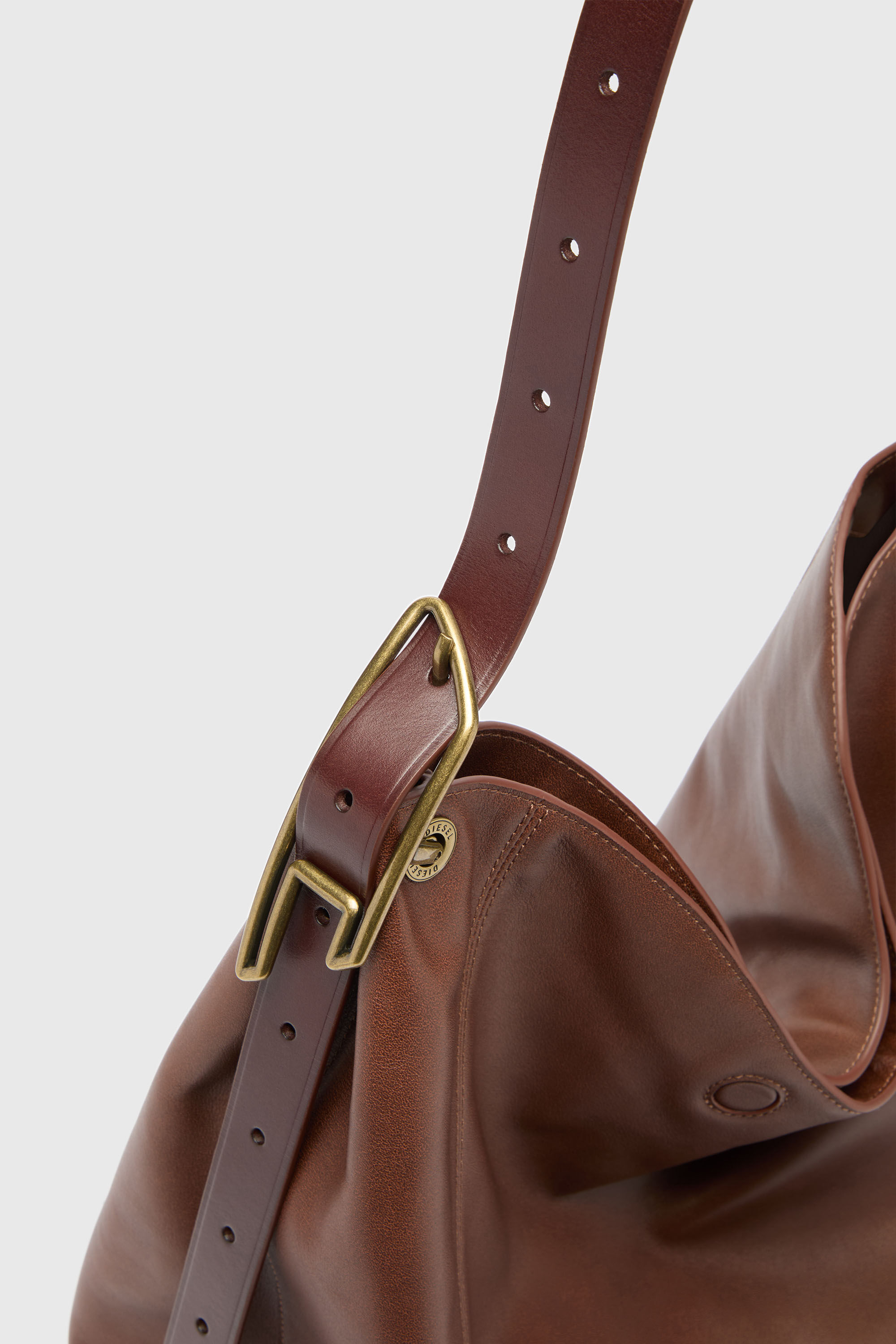 Diesel - D-LINE HOBO L, Woman's D-Line-Hobo bag in leather in Dark Brown - 6