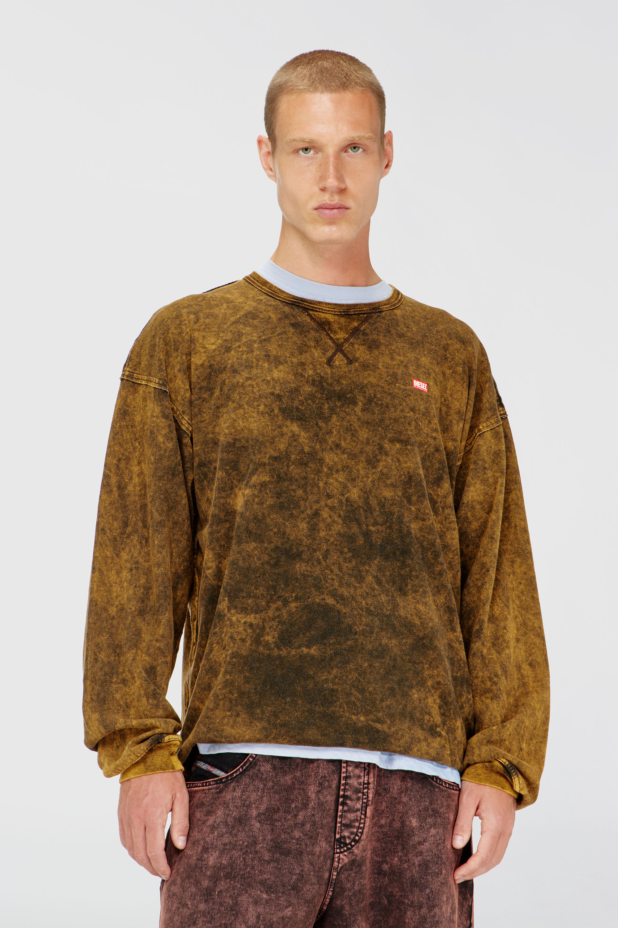 Diesel - T-BOXT-LS-RAW, Man's Acid-wash long-sleeve T-shirt with frayed details in Brown - 3
