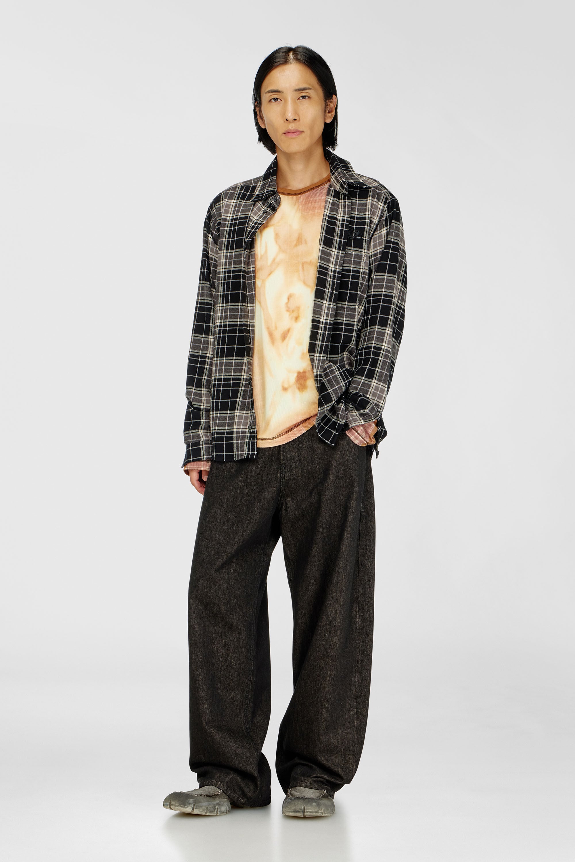 Diesel - S-SIMPLY-HNBI, Man's Distressed shirt in check flannel in Beige/Black - 1