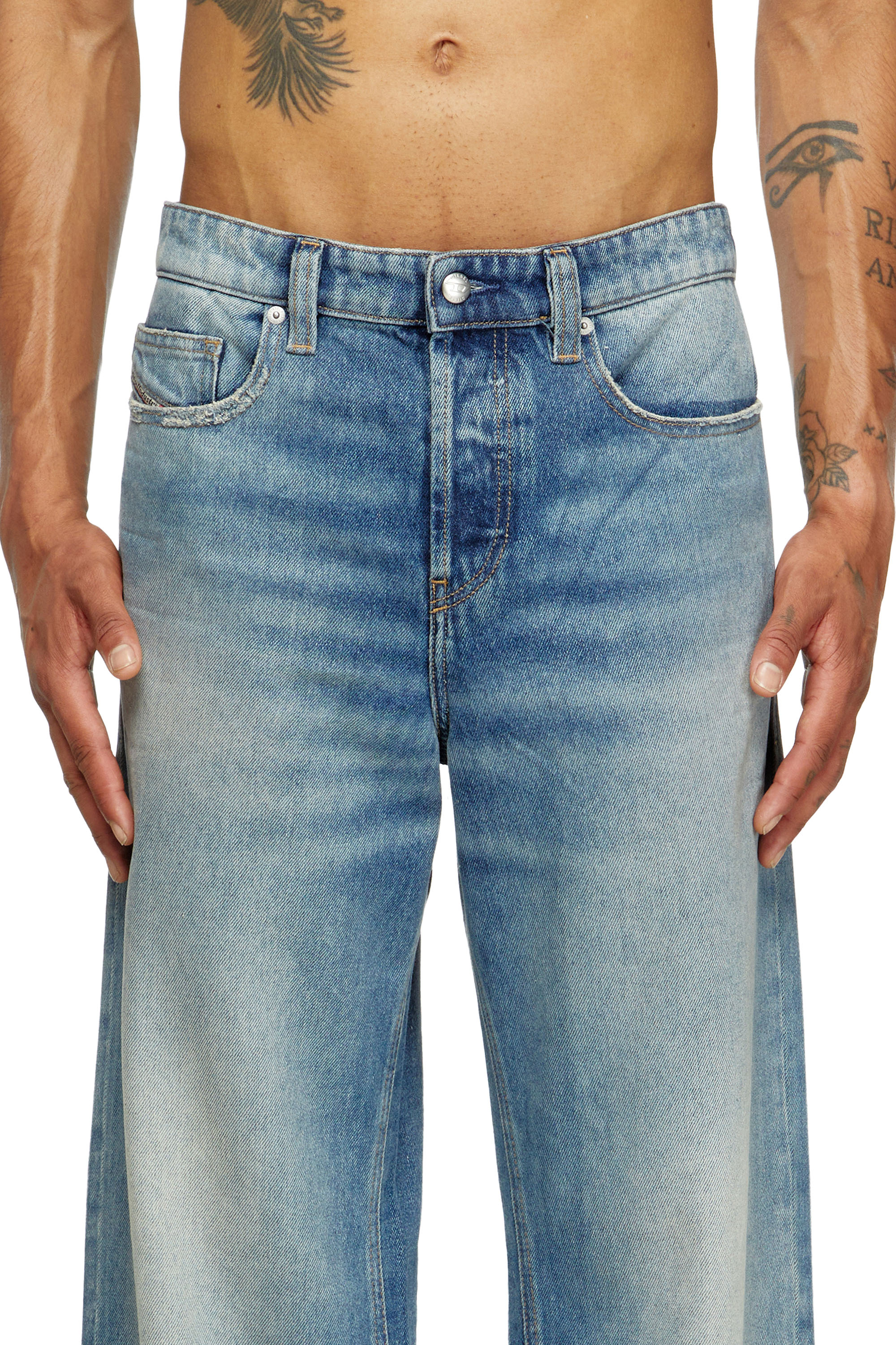Relaxed Jeans 2001 D-Macro 0DBEB, Medium blue Diesel - Man's Relaxed Jeans 2001 D-Macro 0DBEB, Medium blue - 5