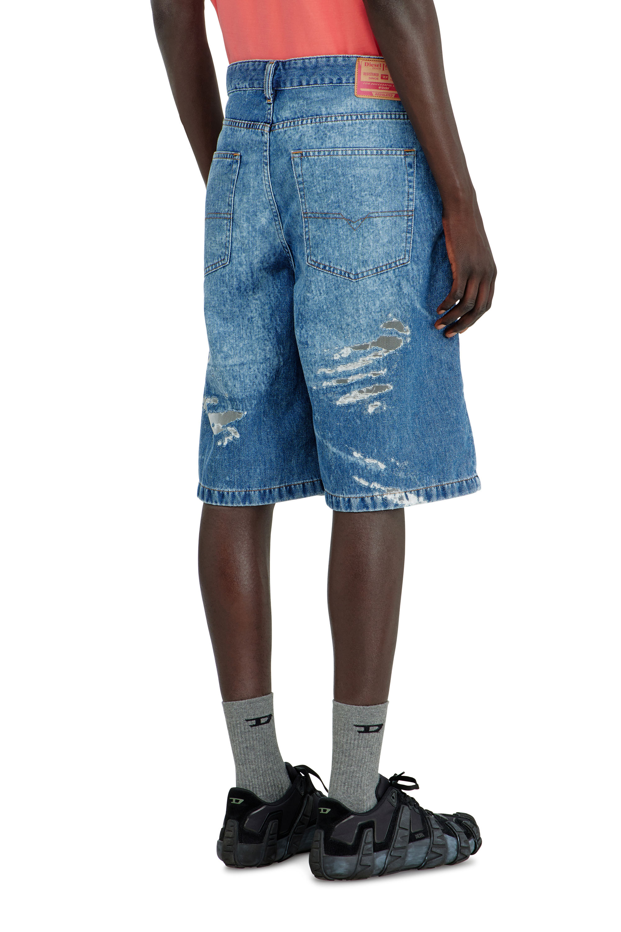 Diesel - PR-DE-SIRE-SHORT, Unisex's Shorts in devor&eacute; denim in Medium blue - 4