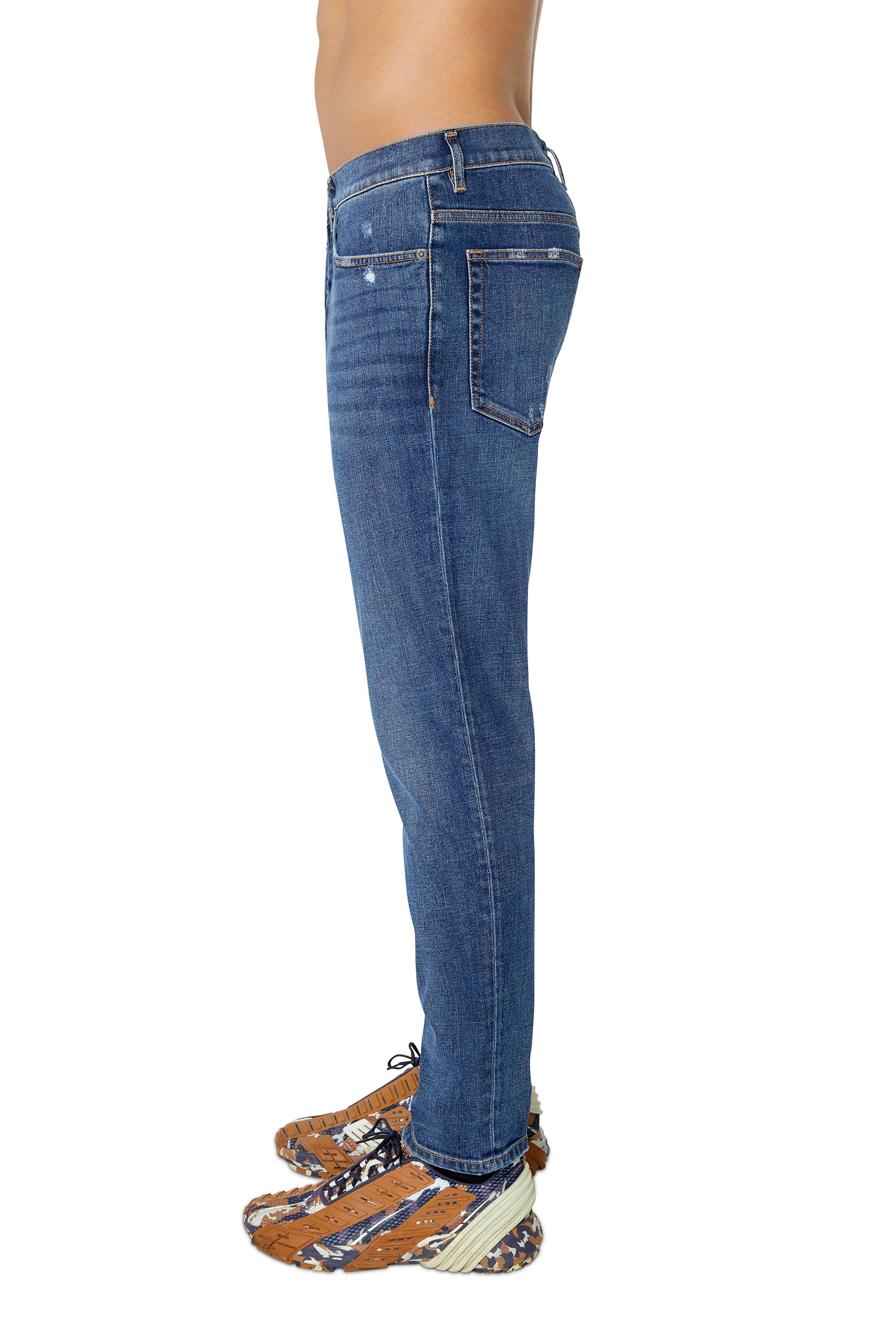Diesel - 2005 D-Fining 09E45 Tapered Jeans, Medium blue - Image 4