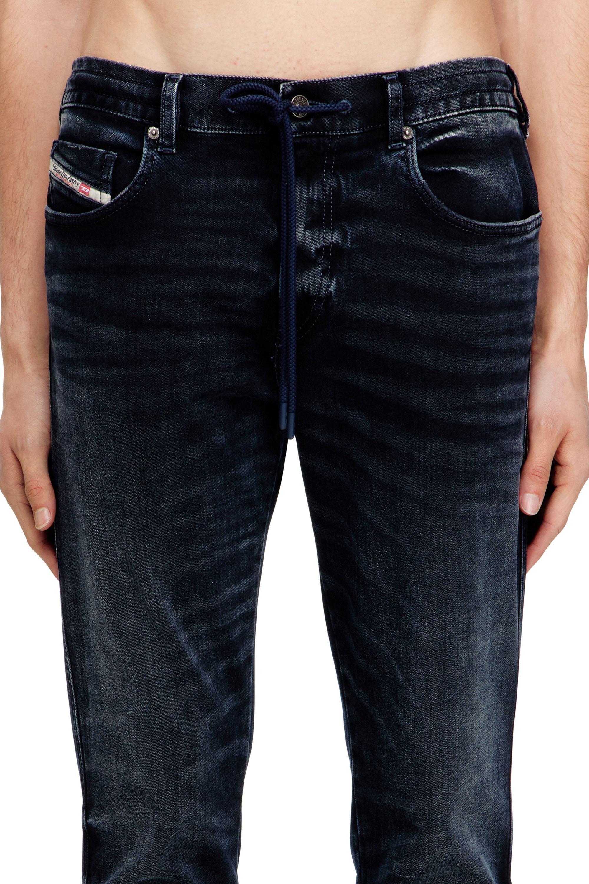 Diesel - Man's Slim 2062 D-Strukt Joggjeans&reg; 09N80, Dark Blue - 4