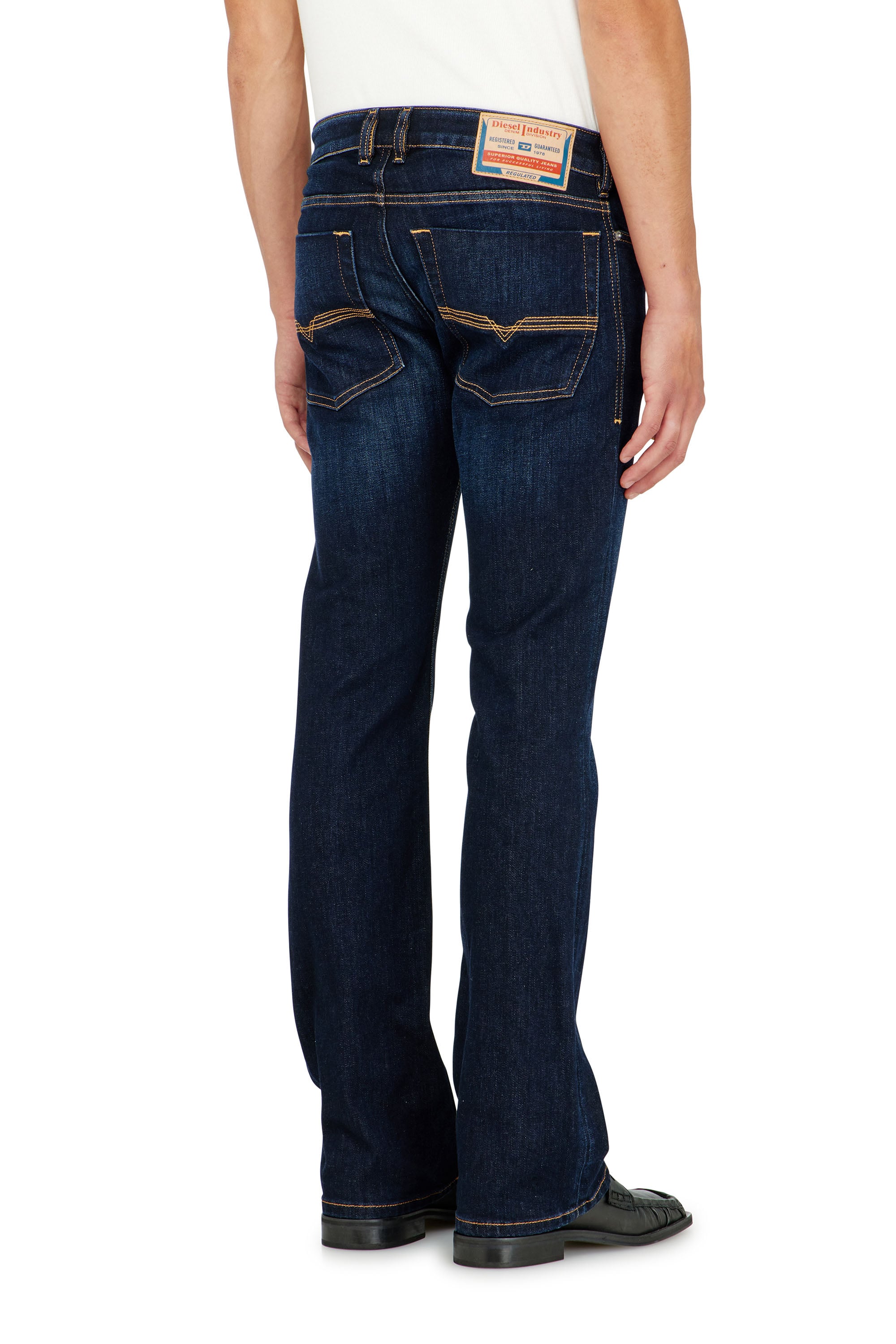 Diesel - Man's Bootcut Jeans 2007 Zatiny 09Q15, Dark Blue - 5