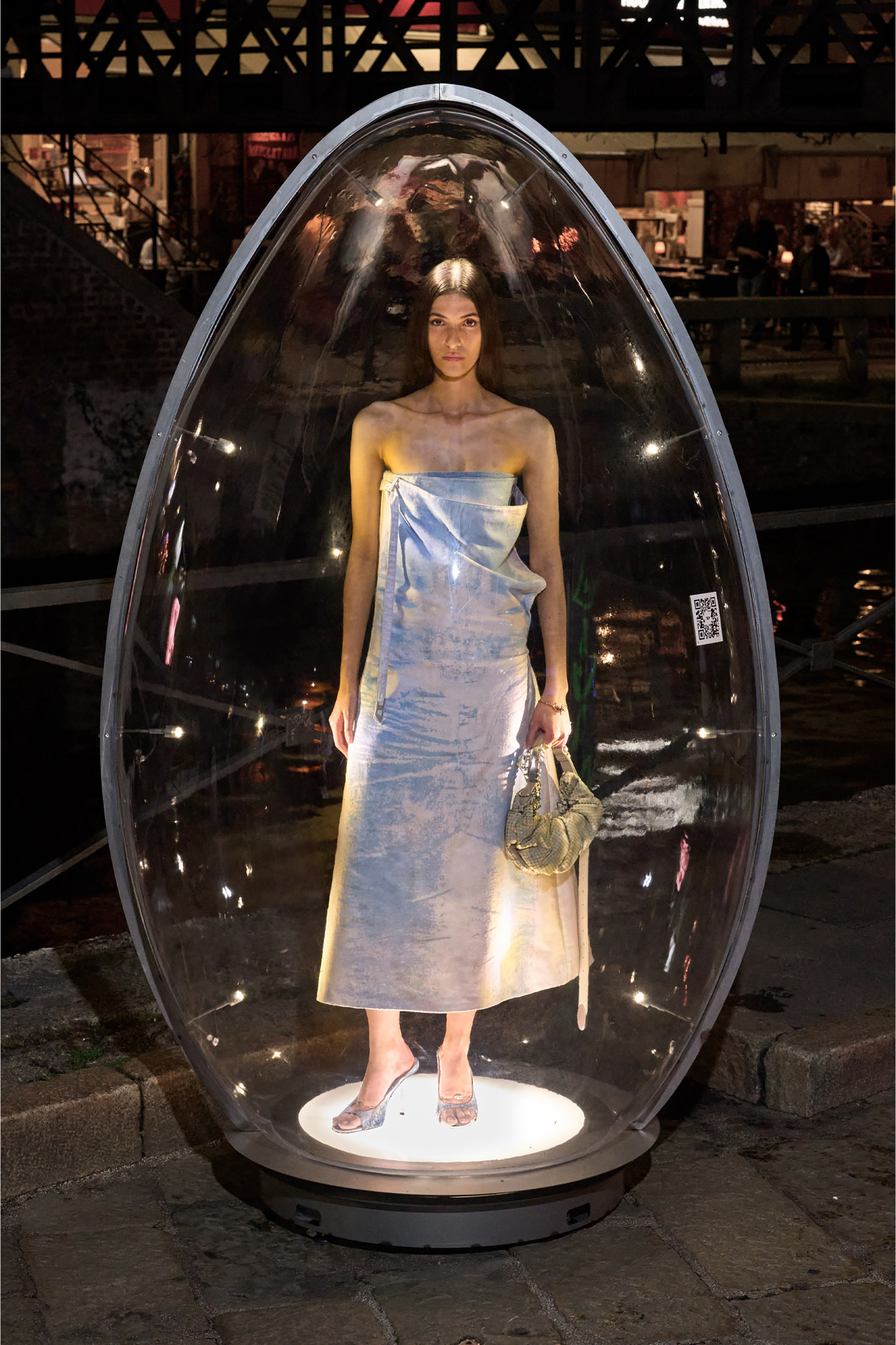 Diesel - D-DIAM'S-SA-40, Woman's D-Diam's-Low denim mule with floating Oval D in Blue - 2