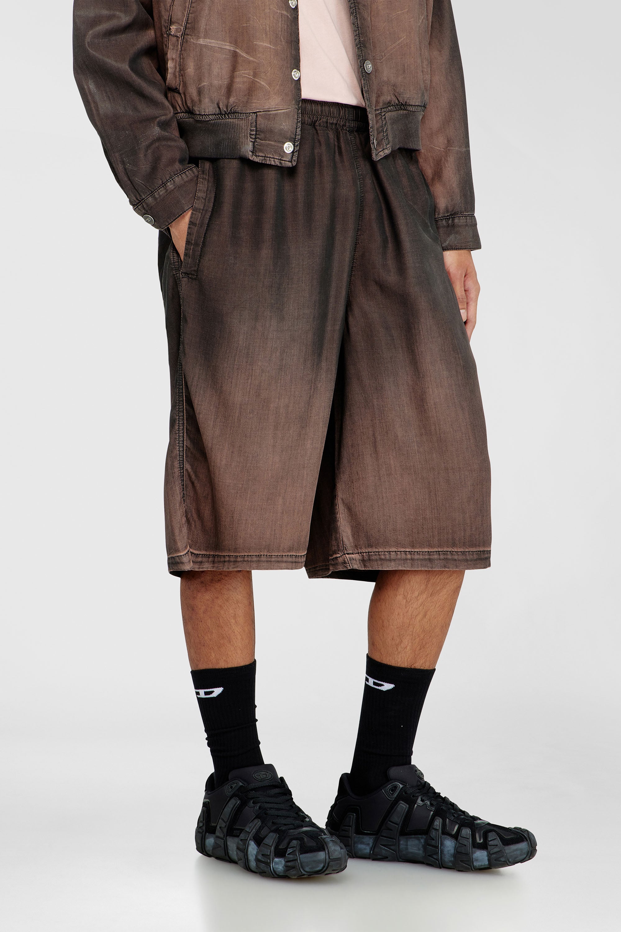 Diesel - D-RODER-SHORT-S, Unisex's Relaxed bermuda shorts in fluid coated denim in Brown - 7