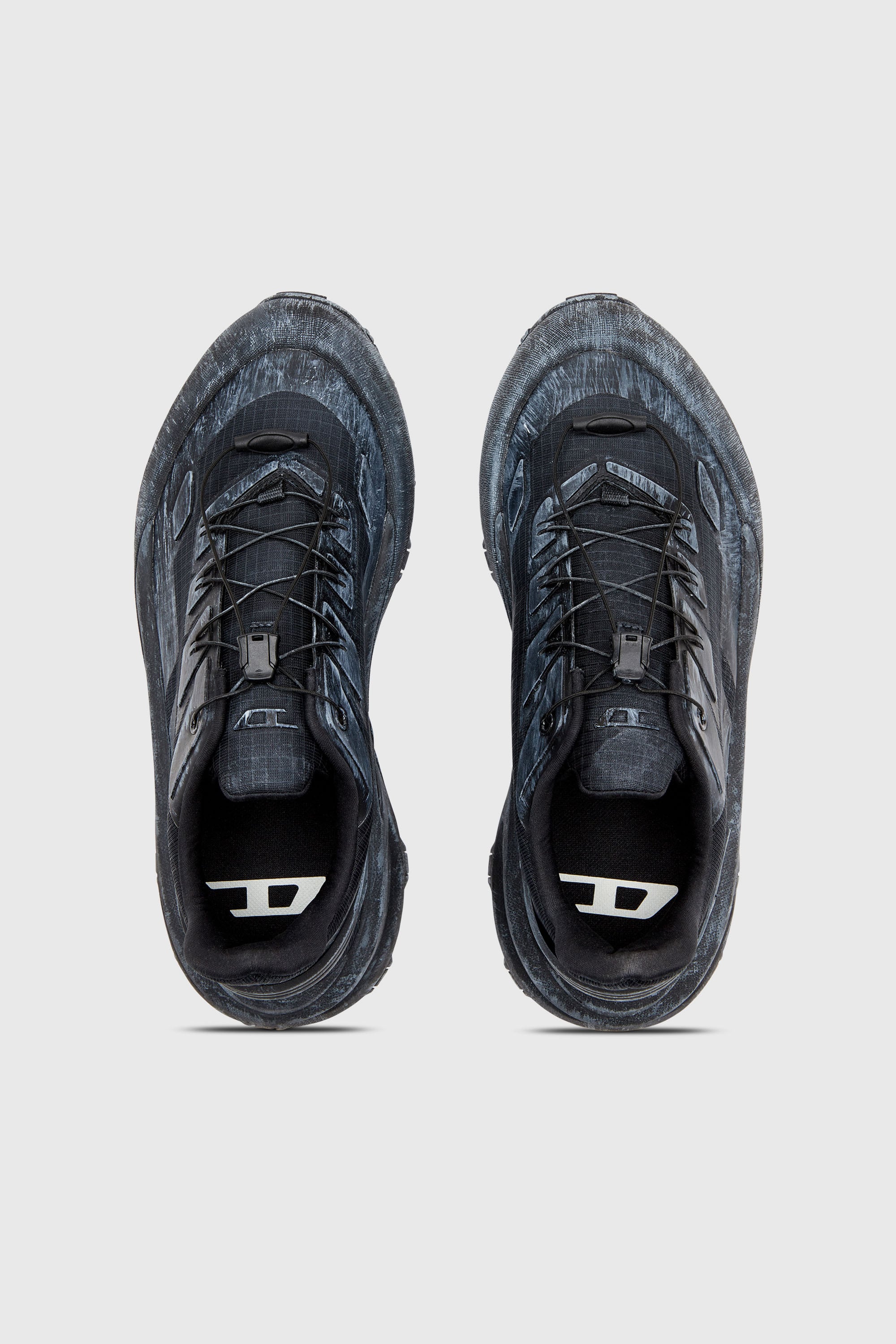 Diesel - D-CAGE RUNNER, Man's D-Cage-Distressed chunky sneakers in ripstop in Black - 4