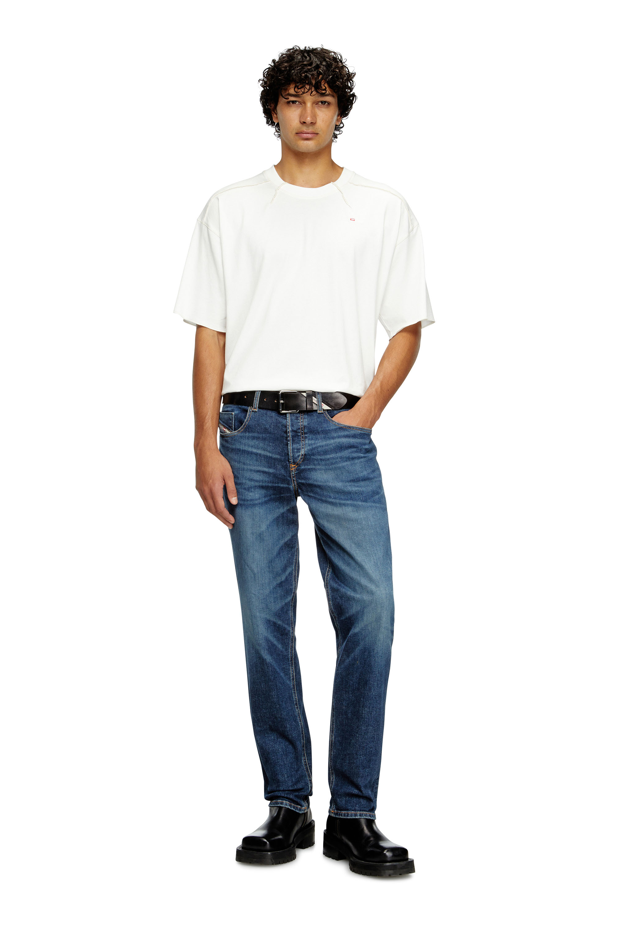 Regular Jeans 2023 D-Finitive 09J47