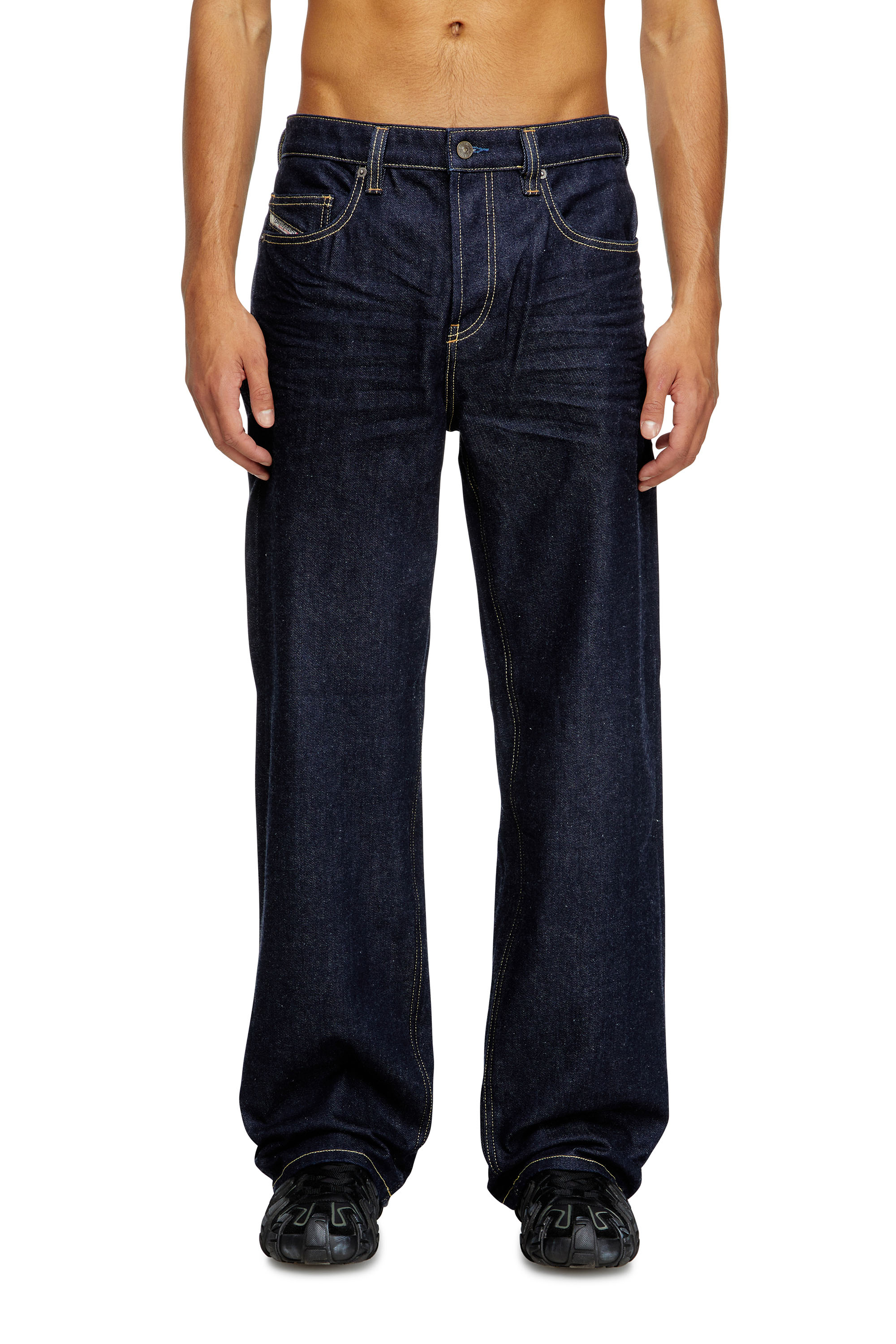 Relaxed Jeans 2001 D-Macro 0GRDV, Dark Blue Diesel - Man's Relaxed Jeans 2001 D-Macro 0GRDV, Dark Blue - 3